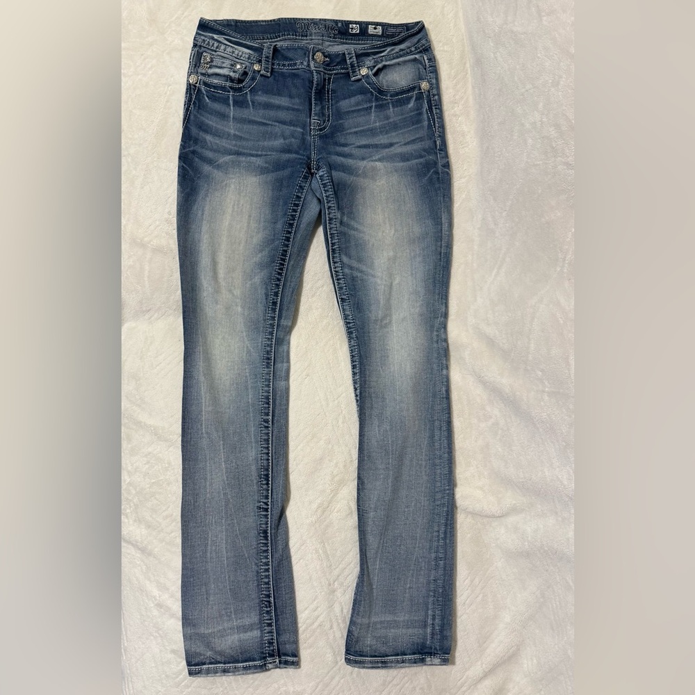 Straight Leg Women's Jeans with Angel Wing Pockets